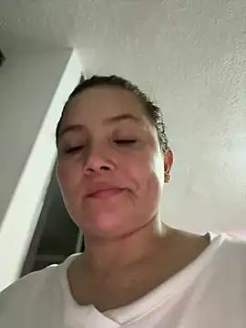 EmilyBarragan online show from 01.30.25