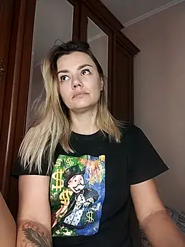 KrissSexi online show from 09.17.25