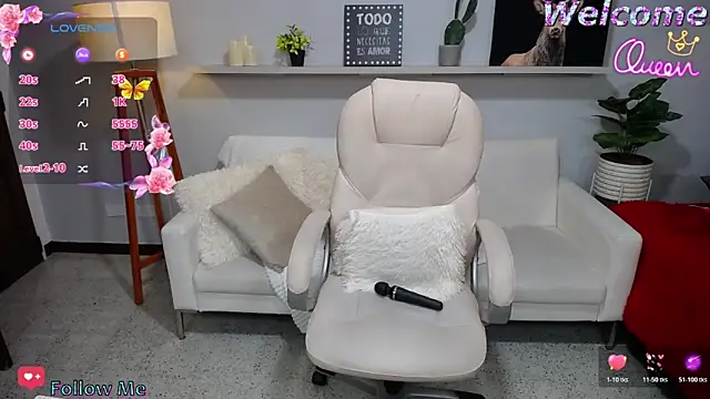 Snapshot of Bianca____ chatting on 02.10.26 Bianca online show from 02.10.26