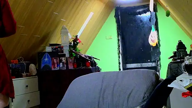 Snapshot of xNaughtyNatali chatting on 01.11.26 xNaughtyNatali online show from 01.11.26