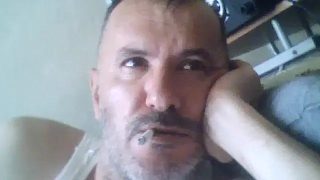 Snapshot of bestofyalcinturkey chatting on 10.19.25 bestofyalcinturkey online show from 10.19.25