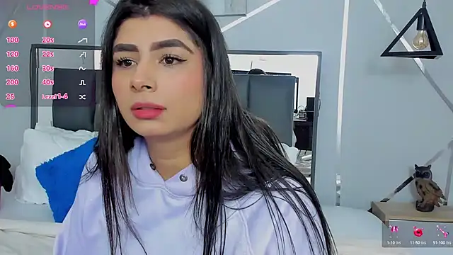 ZiaCalifa online show from 02.05.25