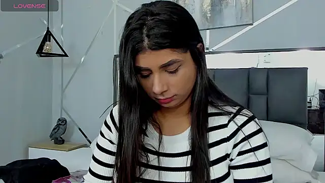 ZiaCalifa online show from 03.22.25