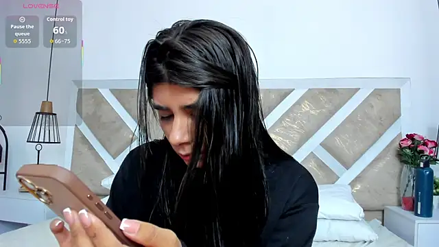 ZiaCalifa online show from 02.12.26