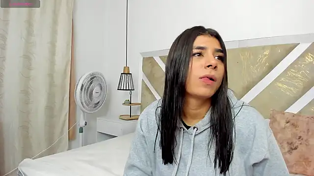 ZiaCalifa online show from 02.17.26