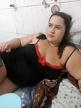 Snapshot of MinaBoss chatting on 11.03.25 MinaBoss online show from 11.03.25