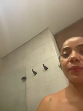 Mariecurl online show from 12.14.24