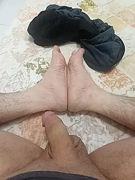 Snapshot of Hardapple01 chatting on 01.20.25 Hardapple01 online show from 01.20.25