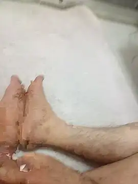 Hardapple01 online show from 03.15.26