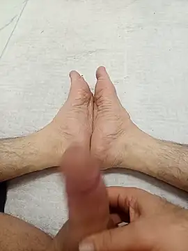 Hardapple01 online show from 03.17.26