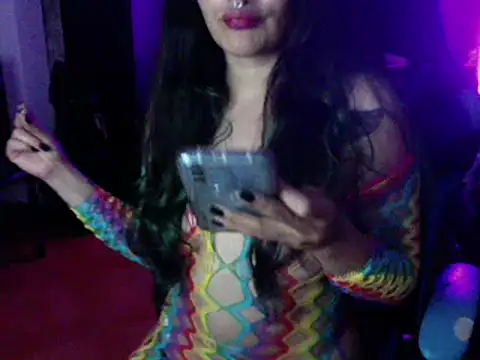 Snapshot of AngelaQueen_ chatting on 02.08.25 AngelaQueen  online show from 02.08.25