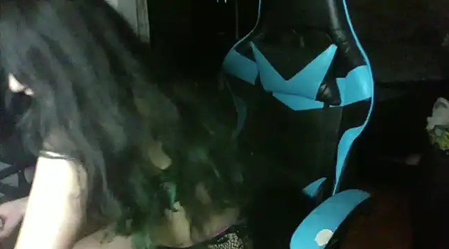 Snapshot of AngelaQueen_ chatting on 02.23.25 AngelaQueen  online show from 02.23.25