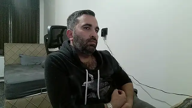 Snapshot of tgltplsr chatting on 01.18.26 tgltplsr online show from 01.18.26