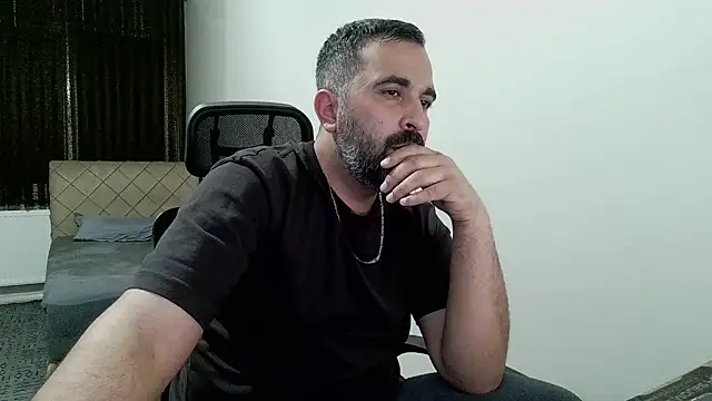 Snapshot of tgltplsr chatting on 03.03.26 tgltplsr online show from 03.03.26