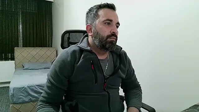 Snapshot of tgltplsr chatting on 03.16.26 tgltplsr online show from 03.16.26