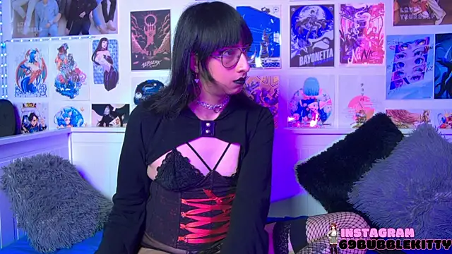 Snapshot of snowblack_ chatting on 03.05.25 snowblack online show from 03.05.25