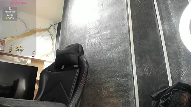 LunaBaker-1 online show from 10.31.25