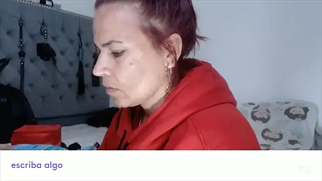 KaiicyQuuen online show from 12.13.24