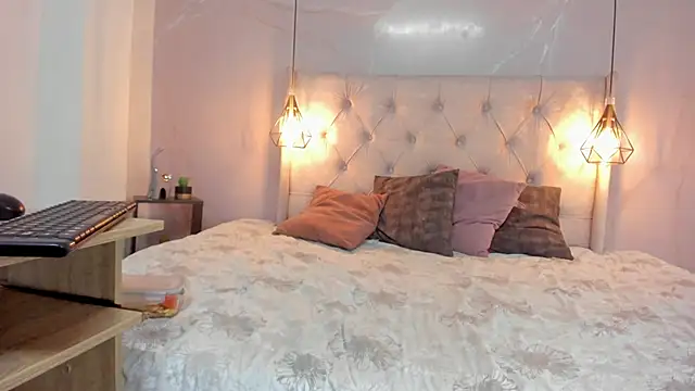 SakuraLee  online show from 09.09.25