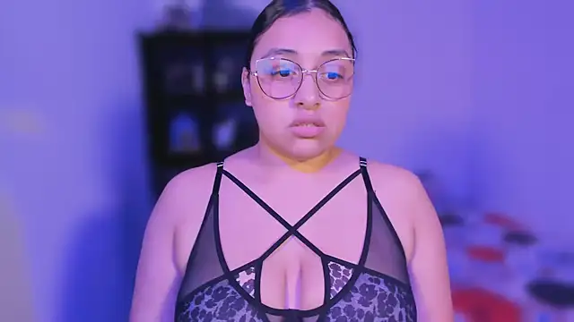 Soysofiarodrigu online show from 02.24.25