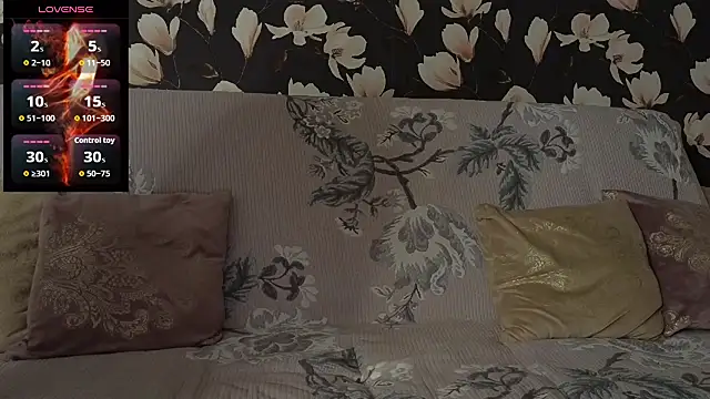 Snapshot of LybovNTV chatting on 09.16.25 LybovNTV online show from 09.16.25