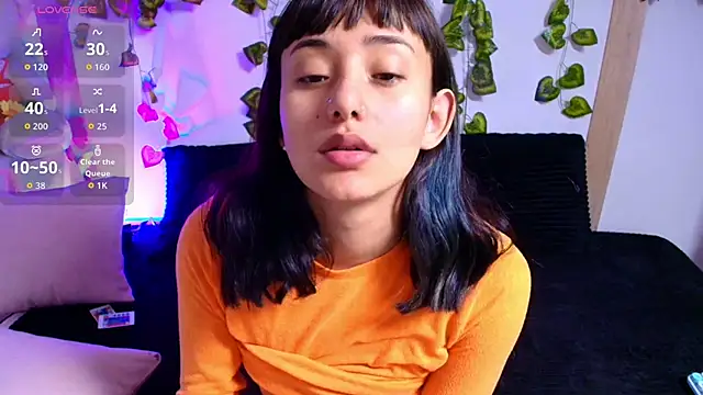 Snapshot of tati_cardenas chatting on 11.29.25 tati cardenas online show from 11.29.25