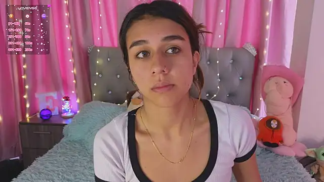 Emiily Scott1 online show from 01.24.25