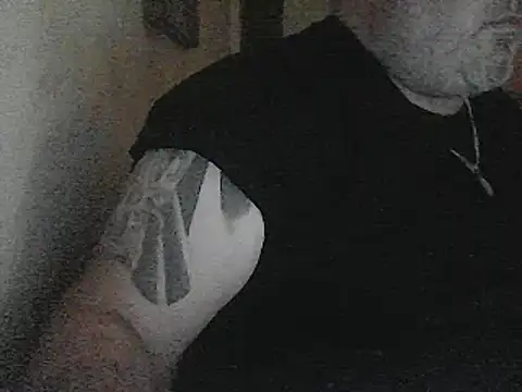 Snapshot of Paolino_8316 chatting on 12.13.25 Paolino 8316 online show from 12.13.25