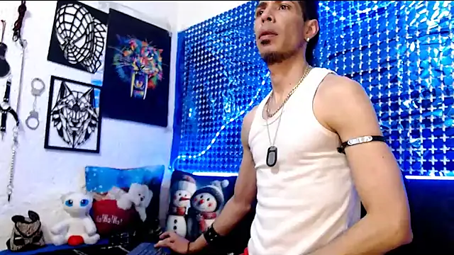 Mensecret69 online show from 12.12.24