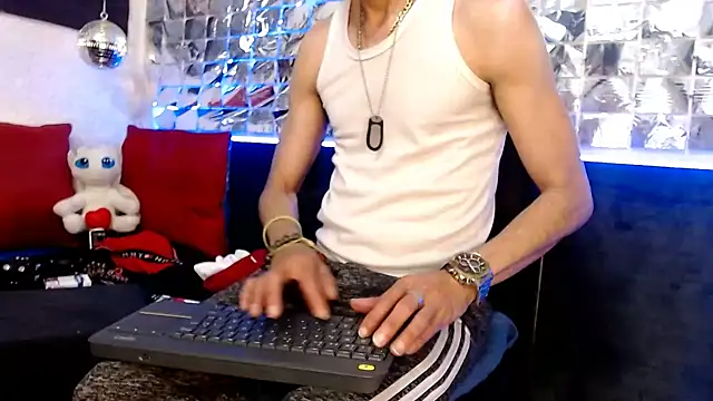 Mensecret69 online show from 01.25.25