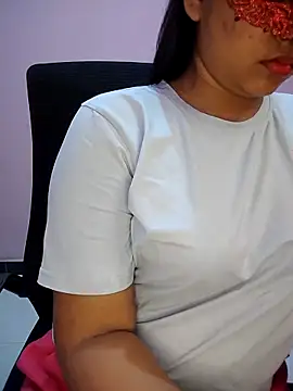 Rose Olivia online show from 09.14.25