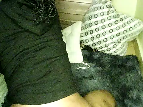 Snapshot of Pretty_hazel chatting on 09.23.25 Pretty hazel online show from 09.23.25