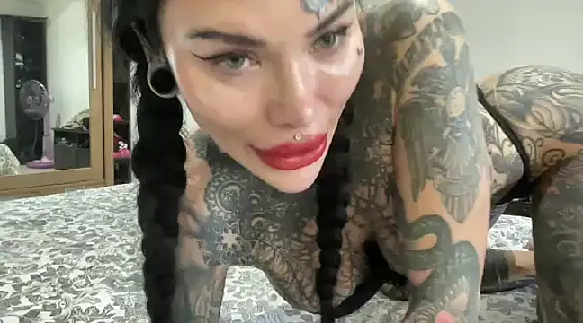 claudiacvc95 online show from 12.07.24