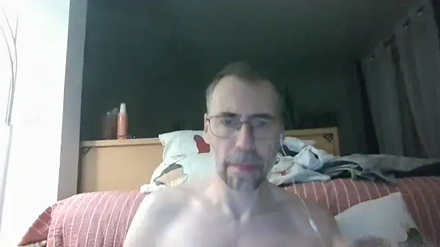 Snapshot of ptitcanard60600 chatting on 08.06.26 ptitcanard60600 online show from 08.06.26
