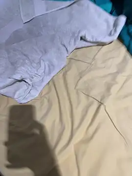 Snapshot of la_chiennete chatting on 11.24.25 la chiennete online show from 11.24.25