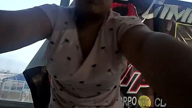 Snapshot of Charis_21 chatting on 02.02.26 Charis 21 online show from 02.02.26