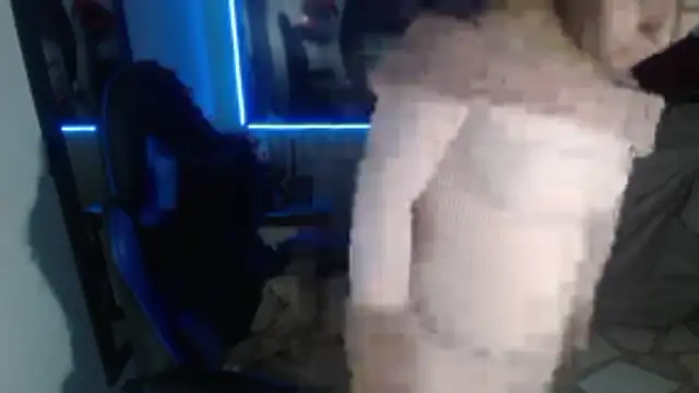 Snapshot of Charis_21 chatting on 02.12.26 Charis 21 online show from 02.12.26