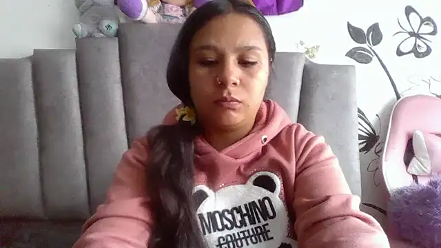 Snapshot of Charis_21 chatting on 04.14.26 Charis 21 online show from 04.14.26