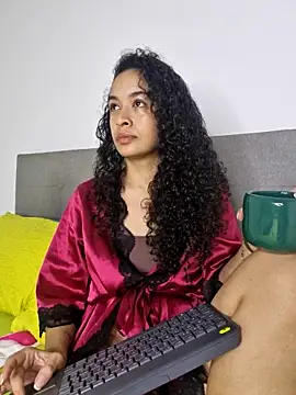 angela  98 online show from 12.17.25