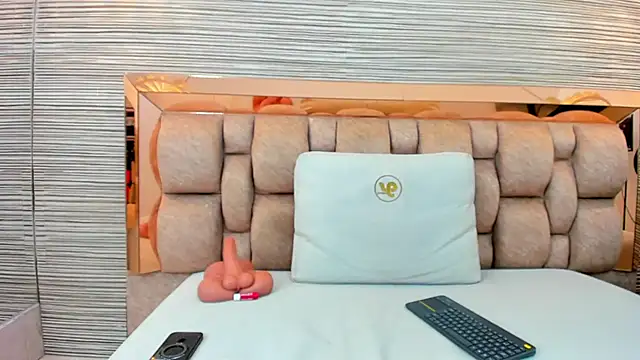 Snapshot of maryy_campbell_ chatting on 09.23.25 maryy campbell online show from 09.23.25