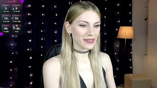 Snapshot of Lilianna_Just chatting on 12.02.24 Lilianna Just online show from 12.02.24