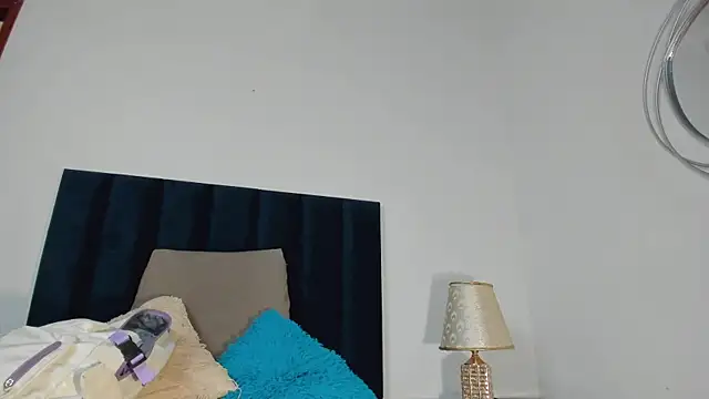 NoraDasilva online show from 01.17.25