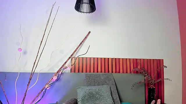 Snapshot of NoraDasilva chatting on 01.16.26 NoraDasilva online show from 01.16.26