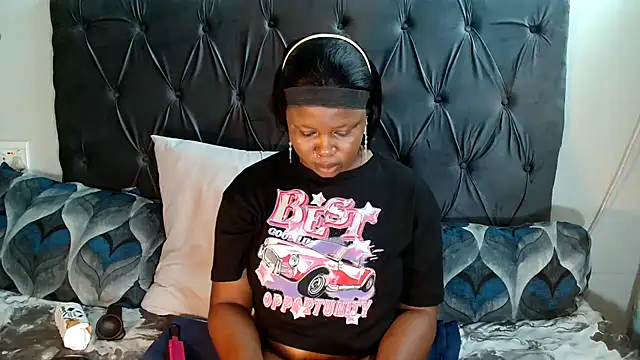 KylaBloom online show from 12.01.24