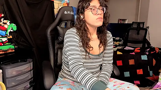 ShinyCherub online show from 11.15.25