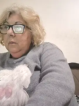 Snapshot of Merilulla chatting on 02.22.26 Merilulla online show from 02.22.26