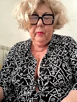 Snapshot of Merilulla chatting on 03.12.26 Merilulla online show from 03.12.26