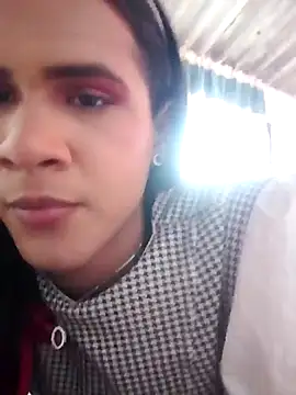 Snapshot of Babylolatop chatting on 12.04.24 Babylolatop online show from 12.04.24