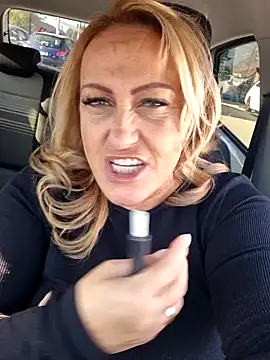 Isabellaa04 online show from 10.08.25