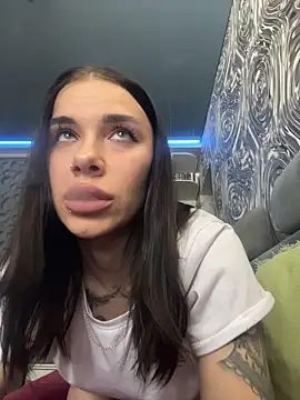 Snapshot of Queen_of_pain chatting on 02.22.26 Queen of pain online show from 02.22.26